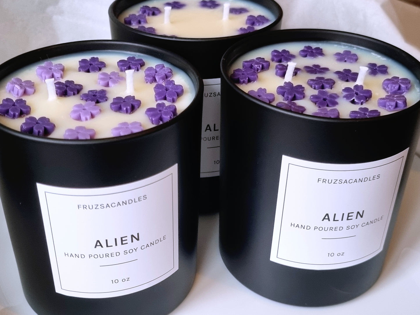 Luxury Alien Scented Candle/ Perfume inspired candle/ Luxury Matt Candle Jar