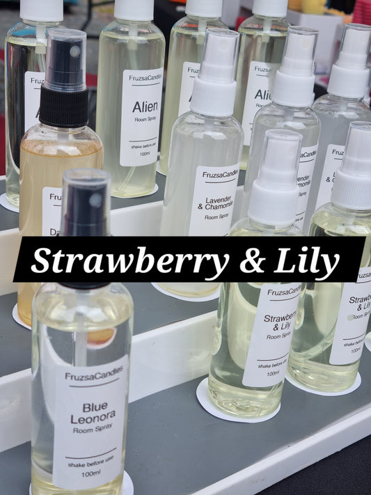 Strawberry & Lily scented Room and Linen Spray/100ml (Copy)