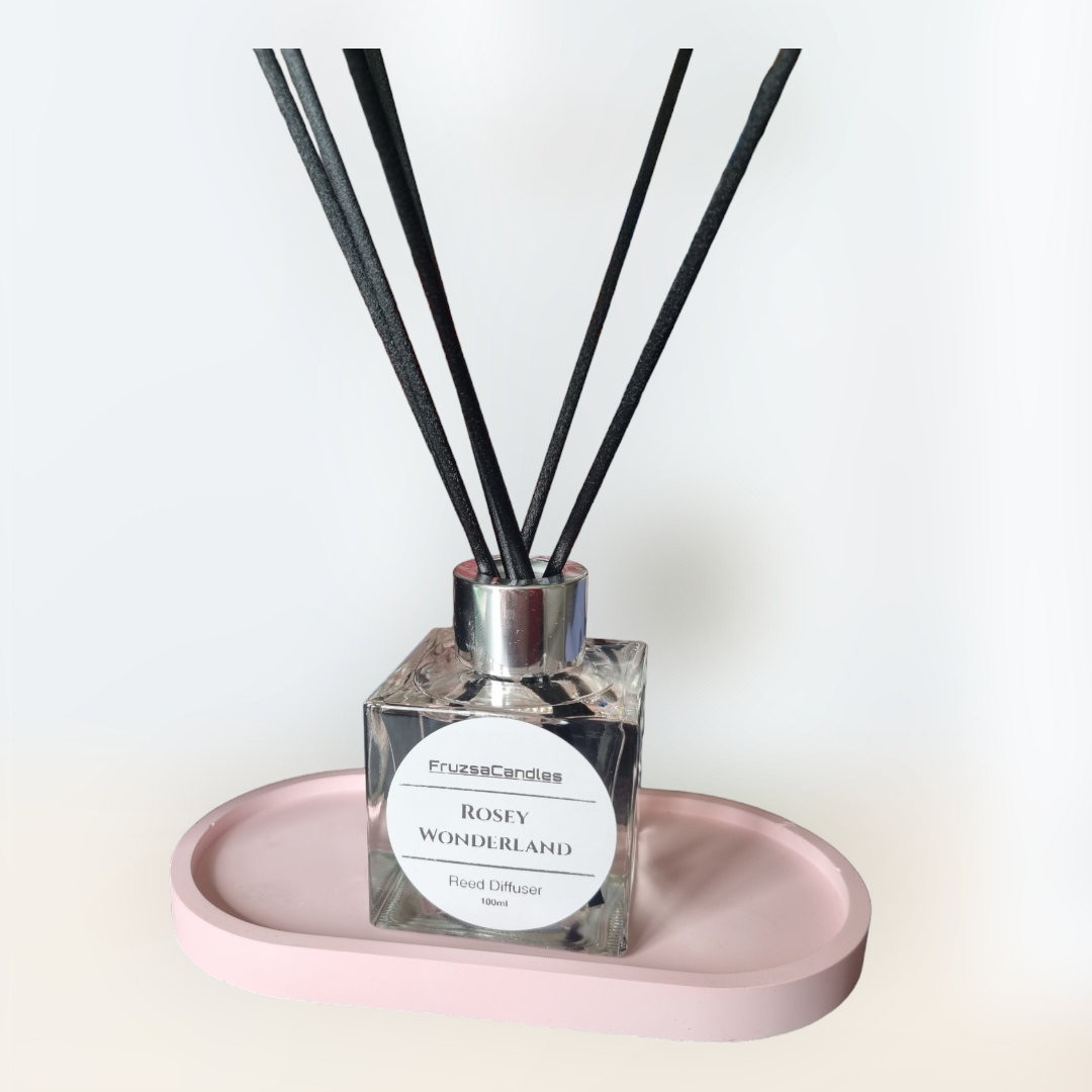 Luxury Rosey Wonderland scented Reed Diffuser / 100ml