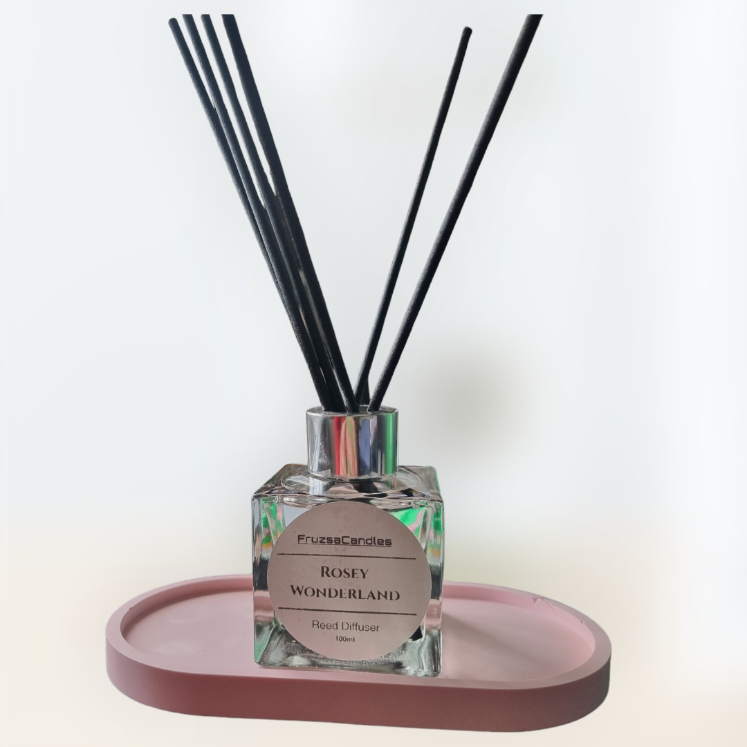 Luxury Rosey Wonderland scented Reed Diffuser / 100ml